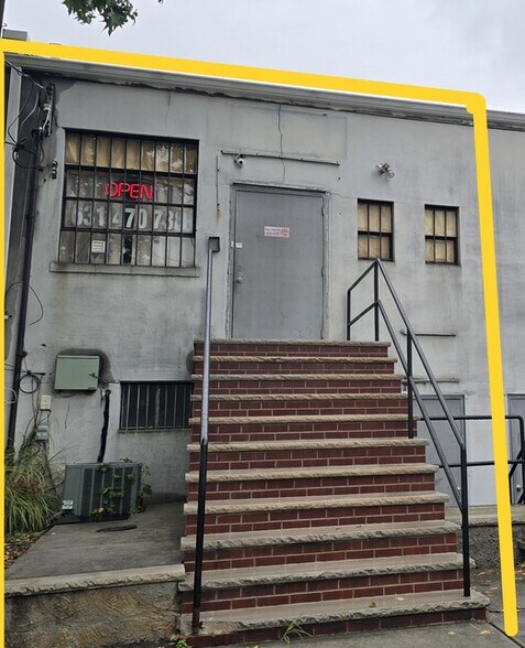 More Photos Of 702-704 Walt Whitman Rd, Melville General Retail For Sale