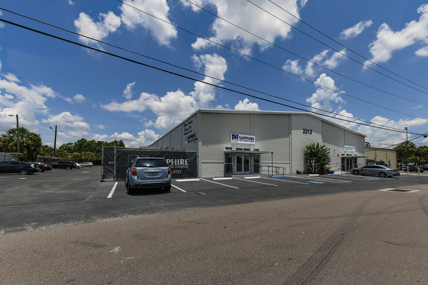 More Photos Of 2313 W Violet, Tampa Medical For Lease