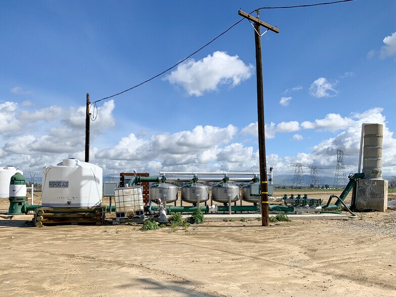 Primary Photo Of E. Panama Lane @ S. Fairfax Rd., Bakersfield Land For Sale