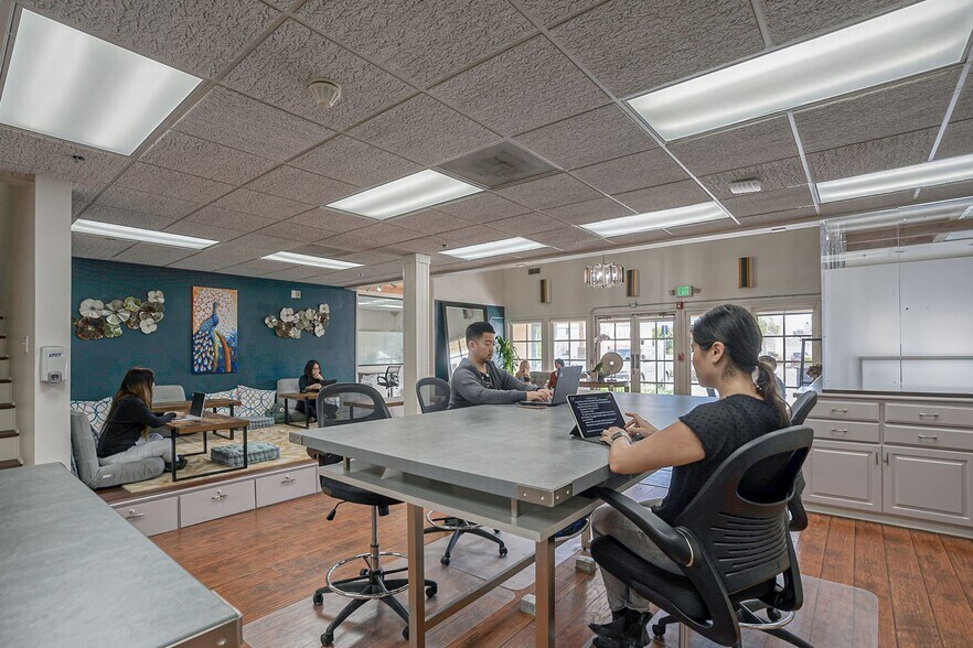 More Photos Of 25433 Narbonne Ave, Lomita Coworking Space