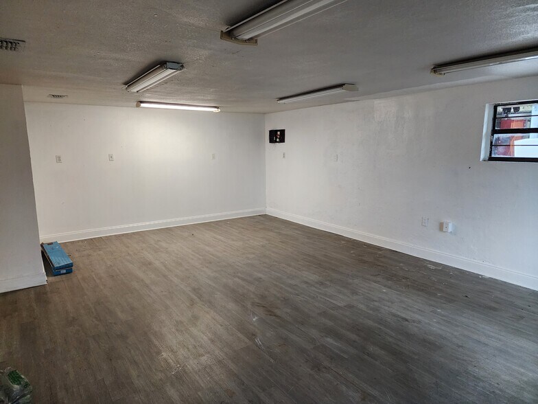 More Photos Of 1008 Maltby Ave, Orlando Auto Repair For Lease