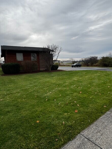 More Photos Of 1520 Rochester Rd, Farmington Medical For Lease