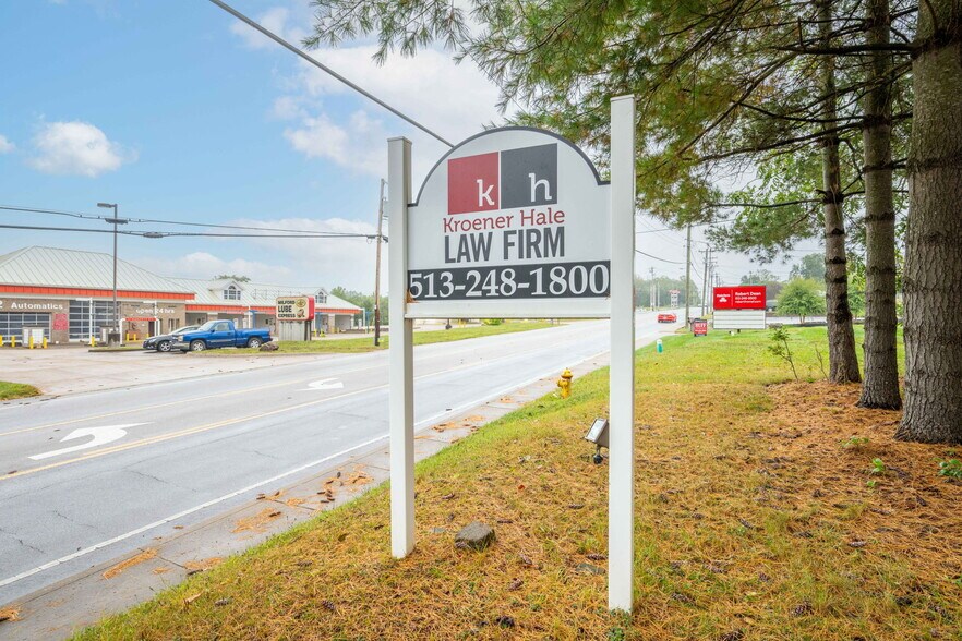 More Photos Of 1 Crestview Dr, Milford Medical For Lease