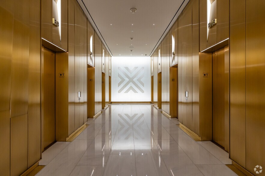 More Photos Of 3 Columbus Cir, New York Office For Lease