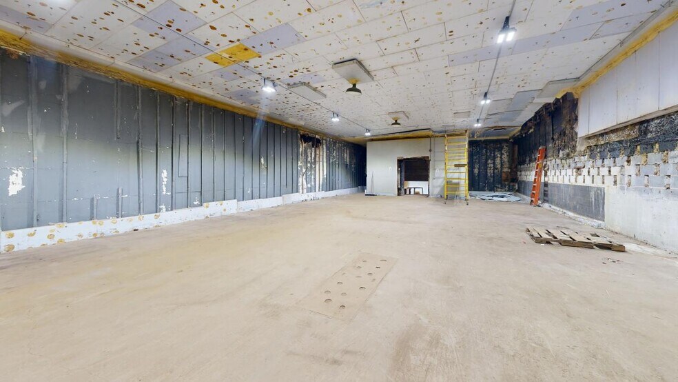 More Photos Of 750 Edison Ave, Sunbury Warehouse For Sale