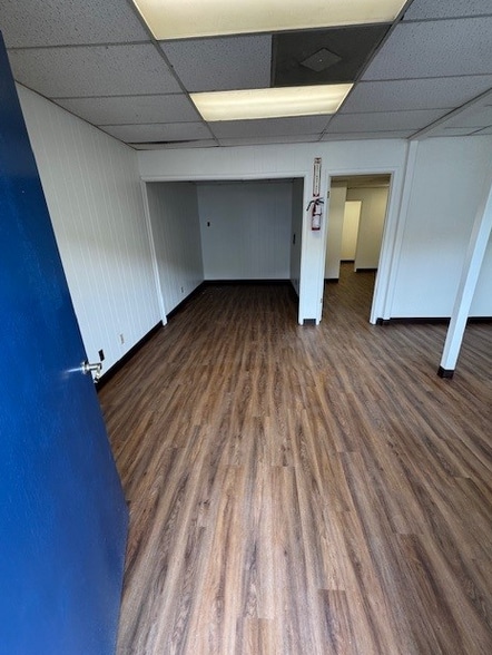 More Photos Of 60-130 Industrial Way, Brisbane Unknown For Lease