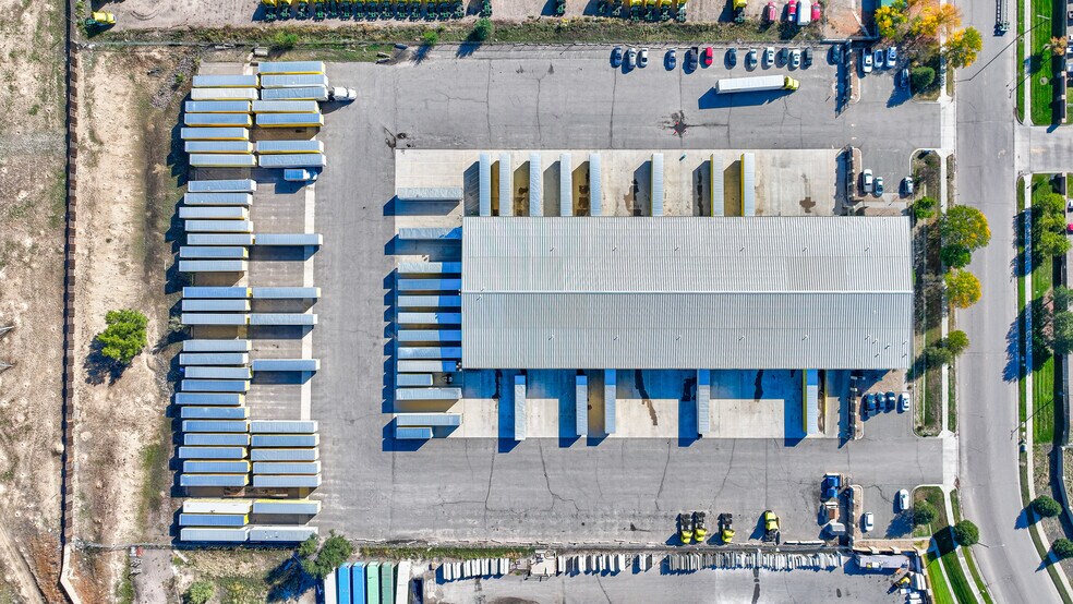 More Photos Of 9801 E 102nd Ave, Commerce City Truck Terminal For Lease