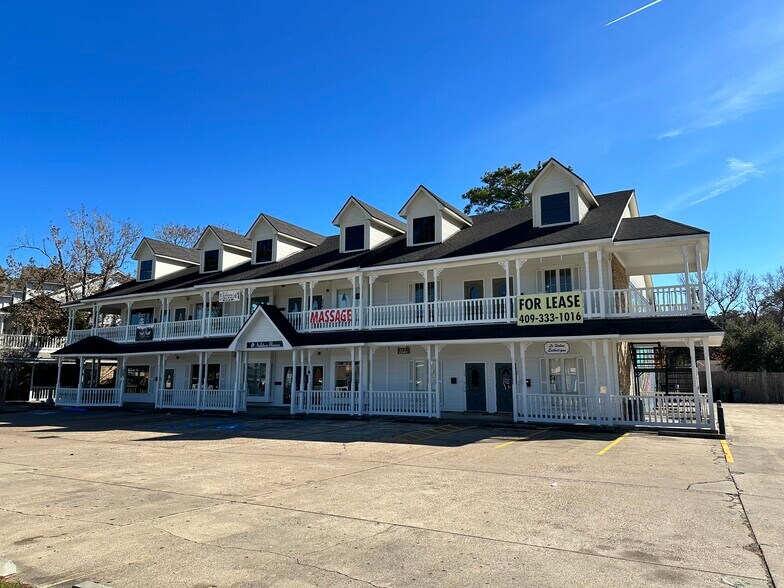 Primary Photo Of 6465 Calder Ave, Beaumont Storefront Retail Office For Lease