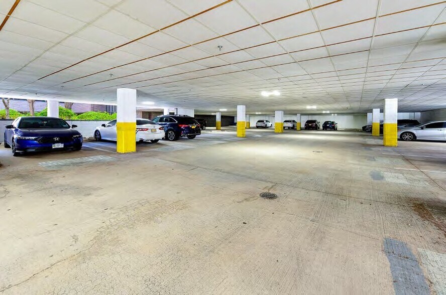 More Photos Of 500 N Franklin Tpke, Ramsey Office For Sale