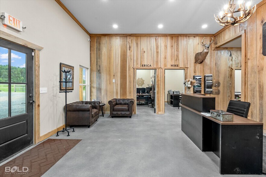 More Photos Of 150 Frontage Rd, Minden Warehouse For Sale