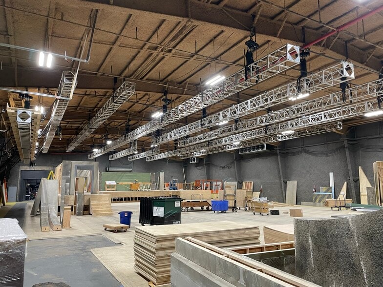 More Photos Of 4865 Arthur Kill Rd, Staten Island Warehouse For Sale