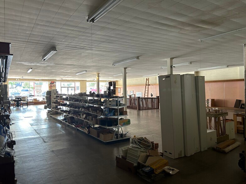 More Photos Of 15 Courthouse Sq, Cleveland Office For Sale