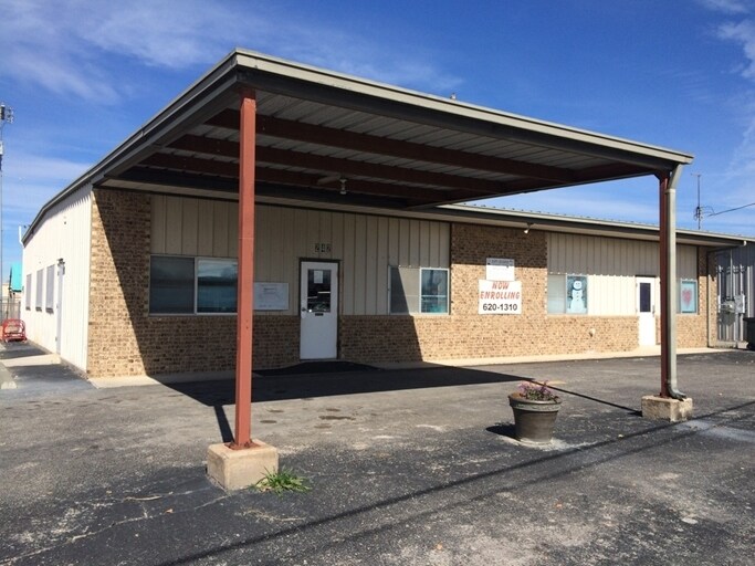 Primary Photo Of 242 Trade Center Dr, New Braunfels Warehouse For Lease