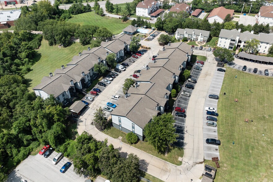 More Photos Of 1269 Mangrove Ln, Saint Louis Apartments For Sale