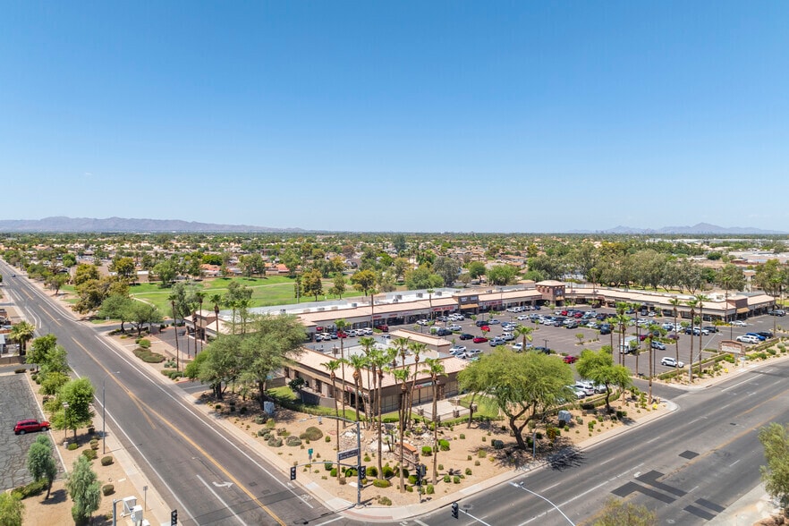 More Photos Of 610 N Alma School Rd, Chandler General Retail For Lease