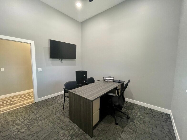 More Photos Of 501 Prosperity Way, North Sioux City Industrial For Sale