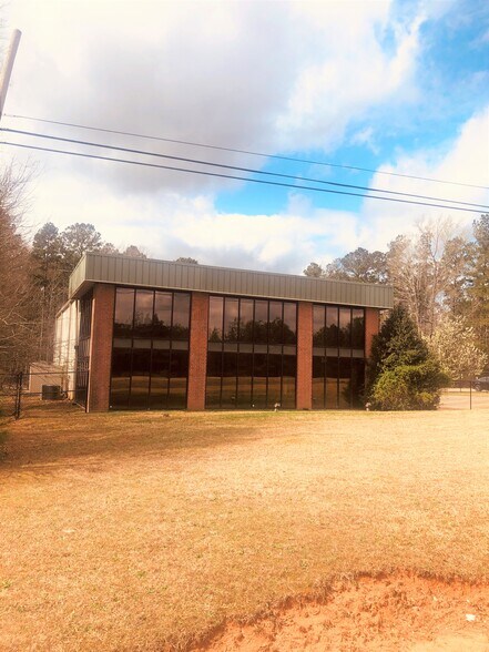 More Photos Of 25 Goss Dr, Hampton Medical For Sale