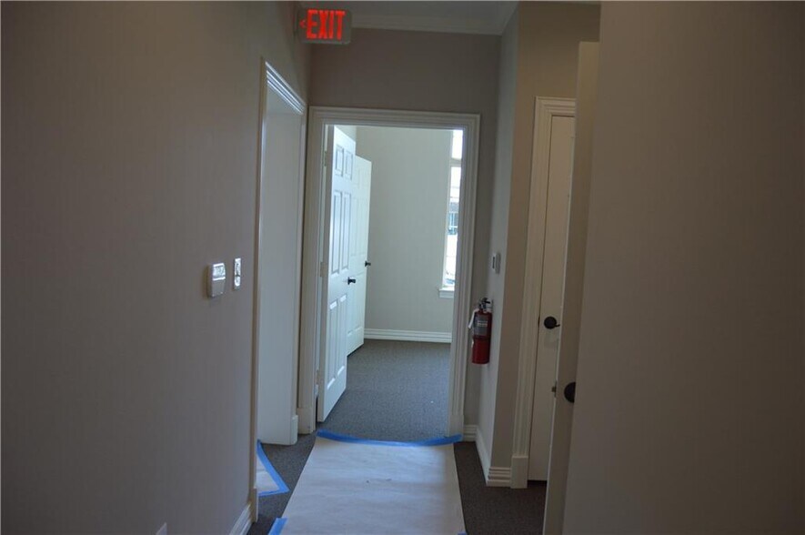 More Photos Of 8668 John Hickman Pky, Frisco Medical For Lease