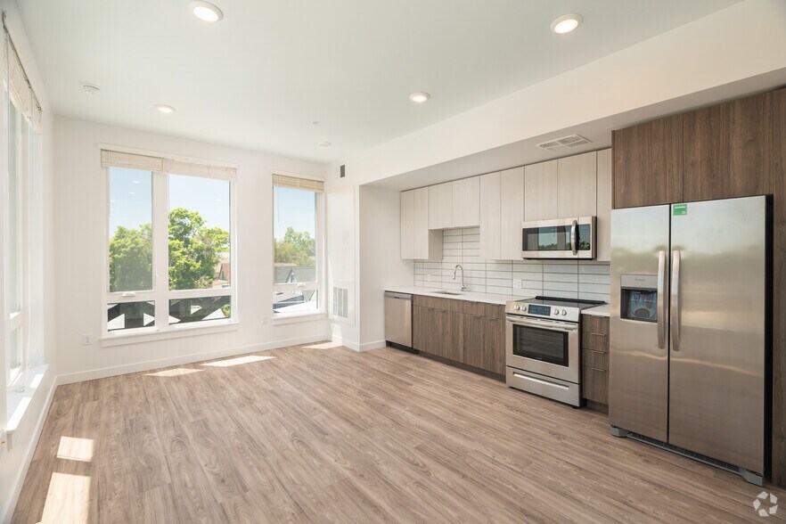 More Photos Of 1190 S Pennsylvania St, Denver Apartments For Sale