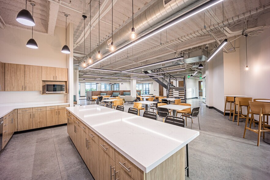 More Photos Of 139 N Hunter Grove Ln, Lehi Office For Lease