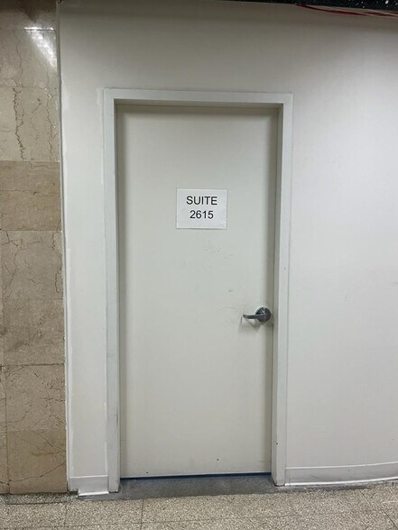 More Photos Of 225 Broadway, New York Office For Lease