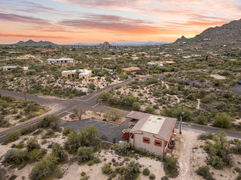 More Photos Of 7530 E Nonchalant Ave, Carefree Medical For Sale