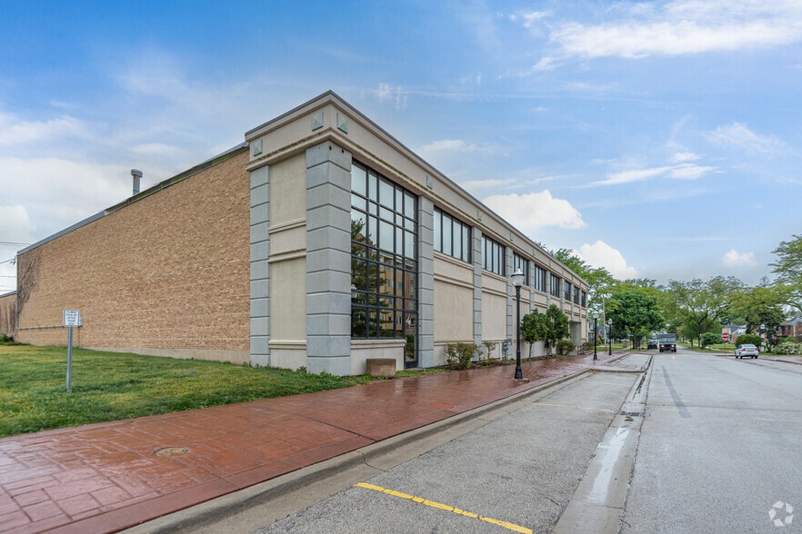 Primary Photo Of 14-22 N Center St, Bensenville Research And Development For Sale
