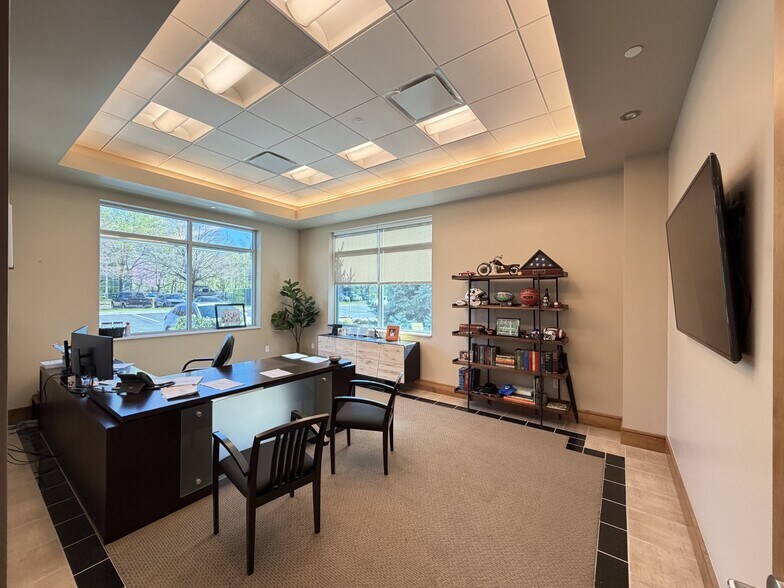 More Photos Of 4956 N 300 W, Provo Office For Lease