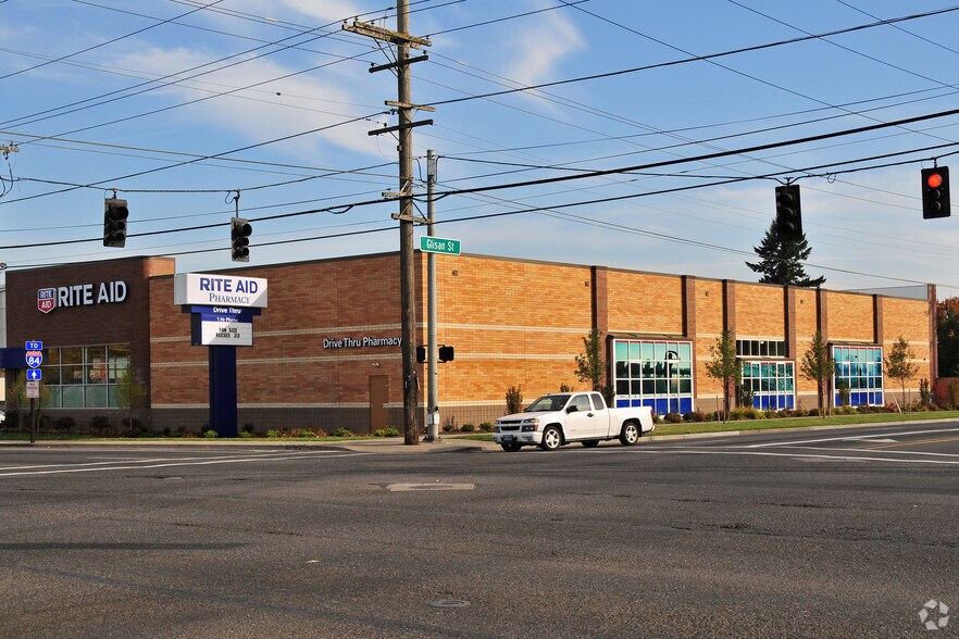 More Photos Of 514 NE 181st Ave, Portland Freestanding For Sale