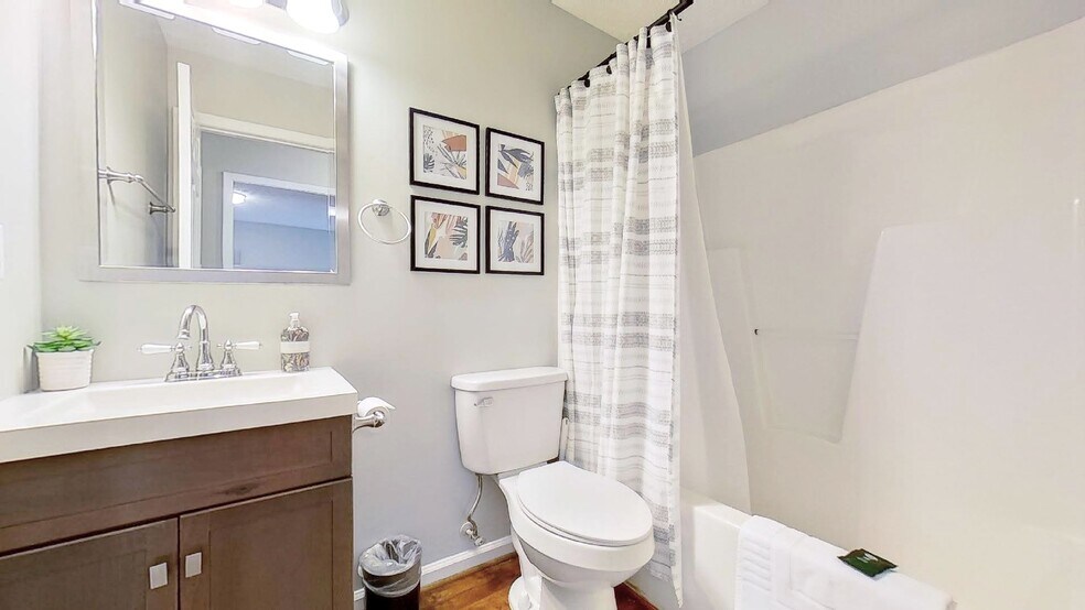 More Photos Of 4311 Maple Ave, Wilmington Apartments For Sale