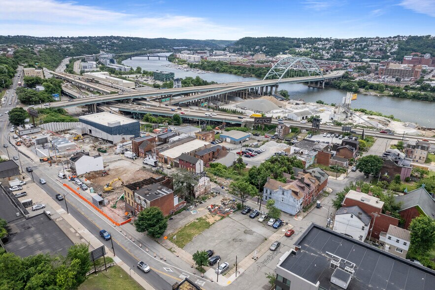 More Photos Of 2100 5th Ave, Pittsburgh Land For Sale