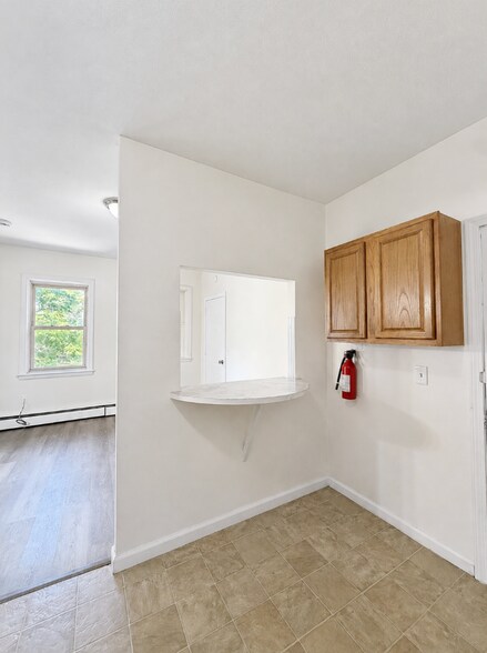 More Photos Of 246-252 North St, New Britain Apartments For Sale