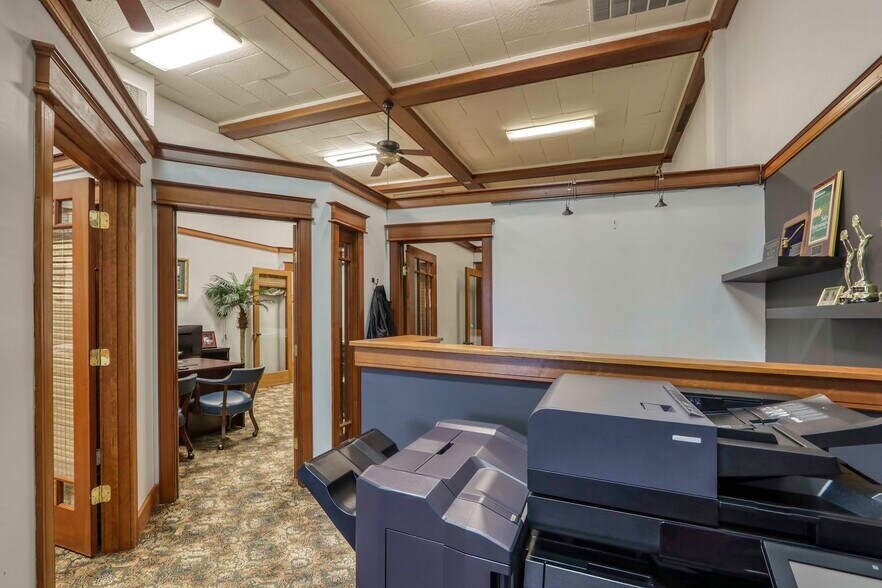 More Photos Of 316 N 2nd Ave, Sandpoint Office For Lease