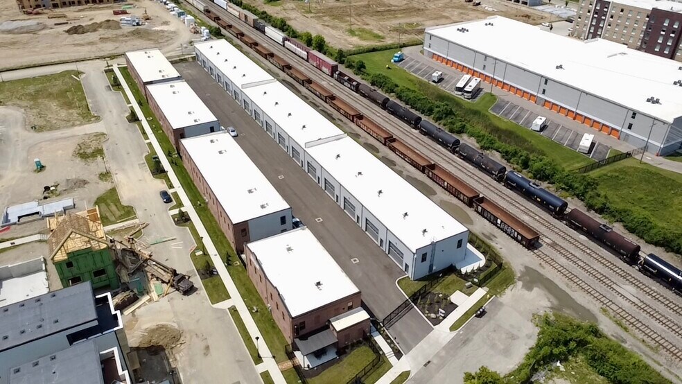 More Photos Of 4477 34th Ave, Cincinnati Self Storage For Sale