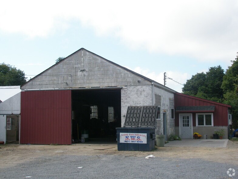 More Photos Of 52 Bayview Ave, East Patchogue Unknown For Lease