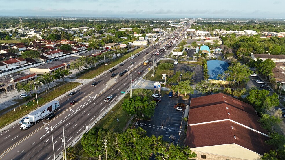 More Photos Of 7491 Ulmerton Rd, Largo Medical For Lease