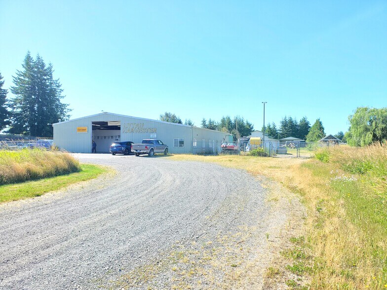More Photos Of 6881 E 5th Pl, Lynden Industrial For Sale