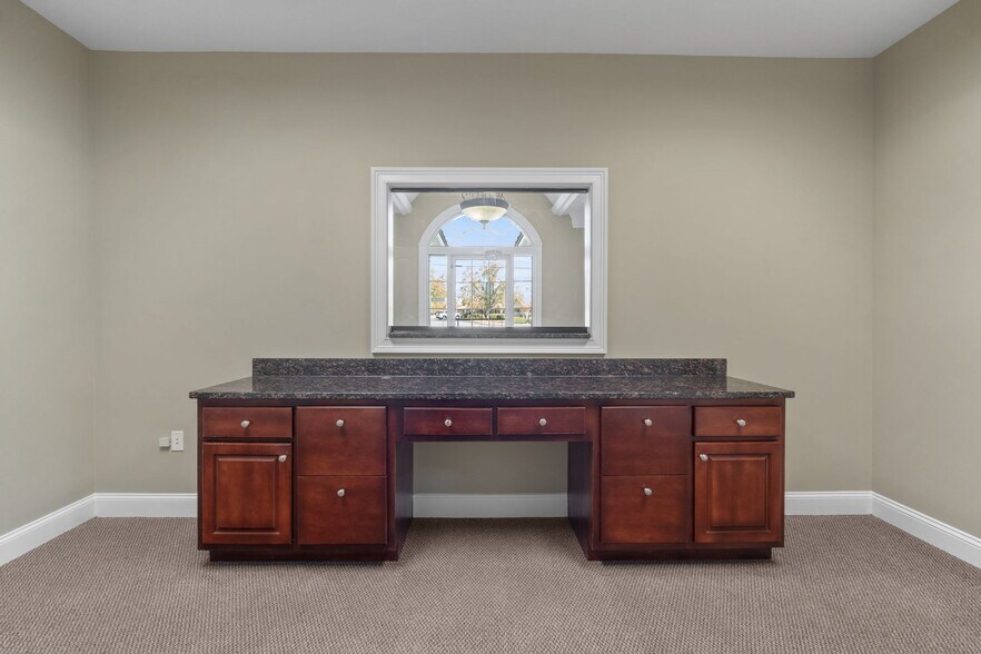 More Photos Of , McDonough Office For Sale