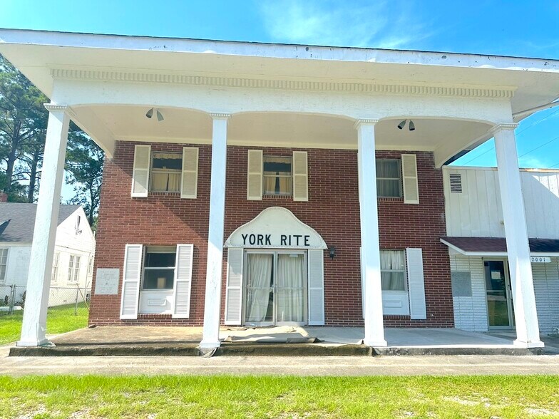More Photos Of 2001 Derenne Ave, Savannah Lodge Meeting Hall For Sale