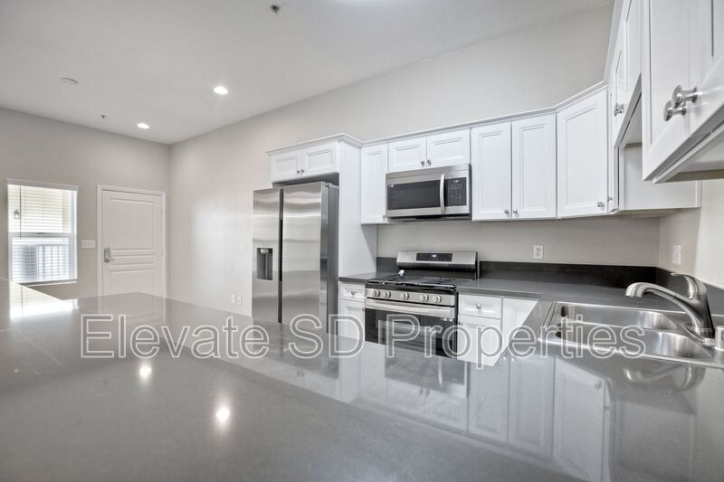 More Photos Of 819-825 D Ave, National City Apartments For Lease