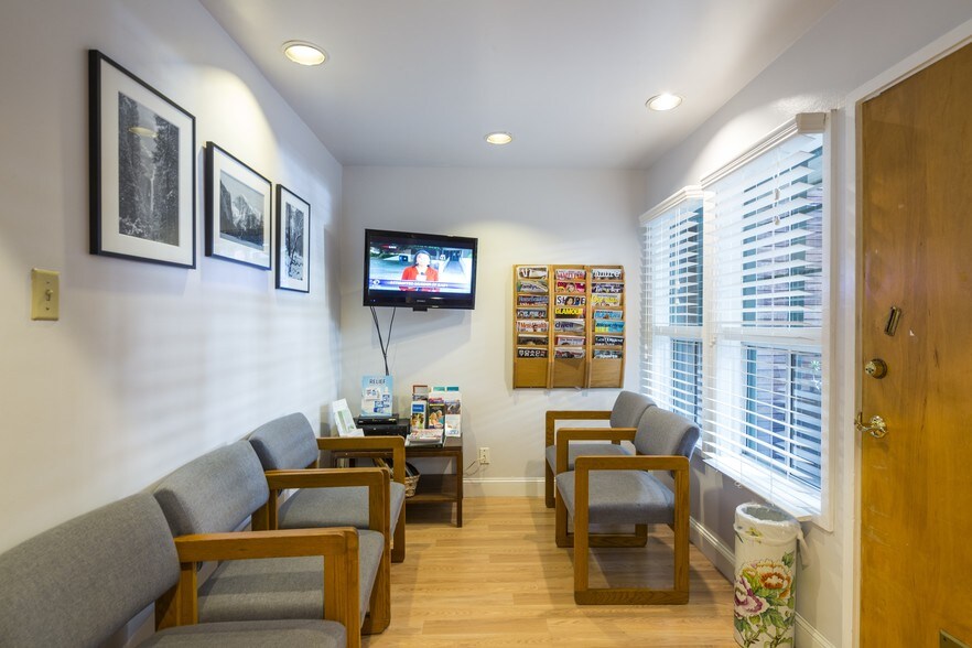 More Photos Of 2041 Polk St, San Francisco Medical For Sale