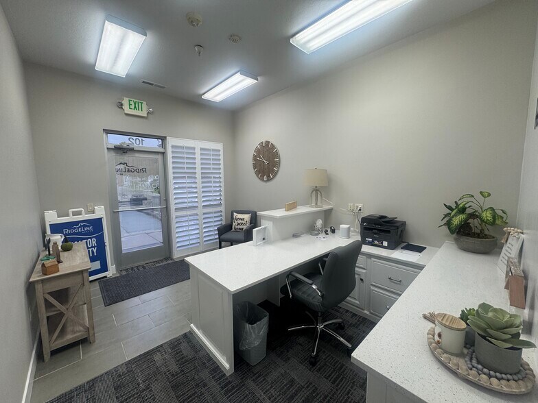 More Photos Of 2297 N Hill Field Rd, Layton Office For Sale