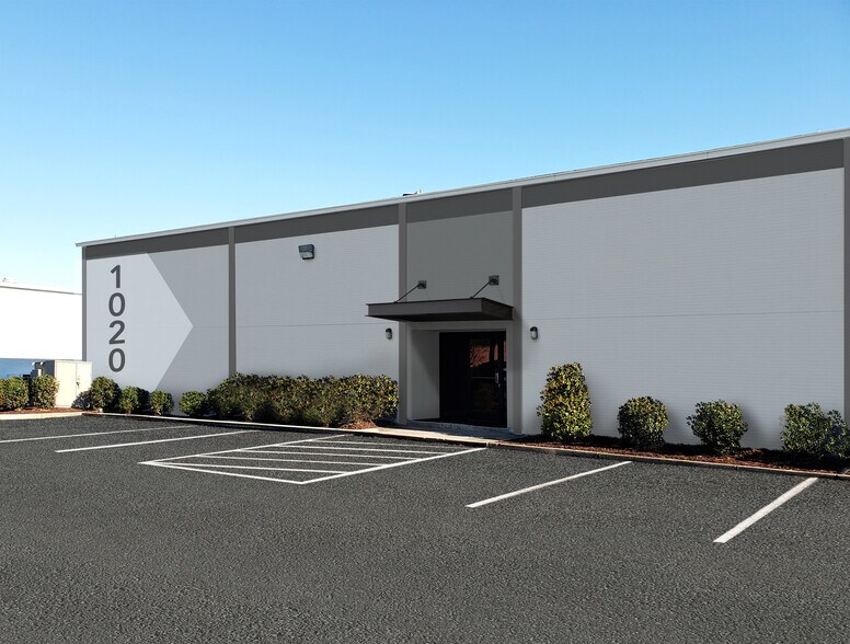 More Photos Of 1000-1022 Pressley Rd, Charlotte Warehouse For Lease