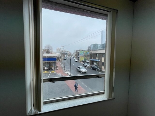 More Photos Of 1625 Lemoine Ave, Fort Lee Storefront Retail Office For Lease