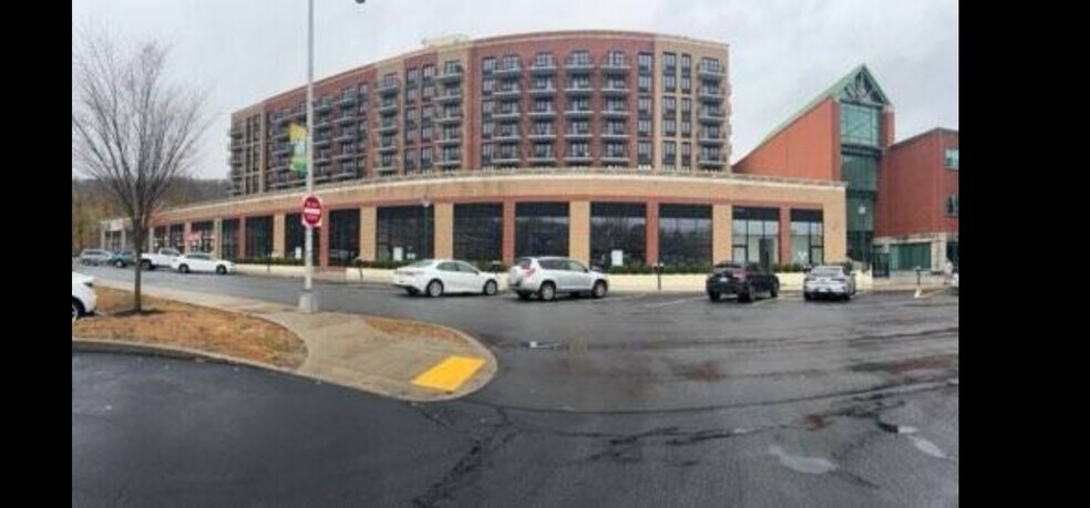 More Photos Of 1 Park Pl, Peekskill Apartments For Lease