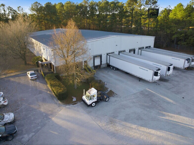 More Photos Of 705 Beacon Lake Dr, Raleigh Warehouse For Lease