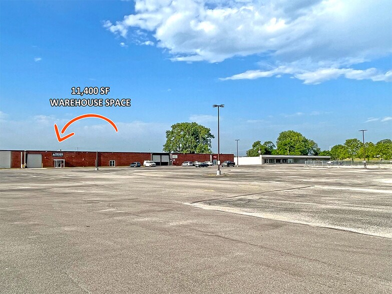 More Photos Of 9500 Collinsville Rd, Collinsville General Retail For Sale