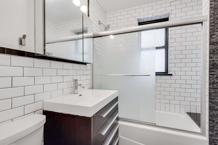 More Photos Of 193 Avenue C, New York Apartments For Sale