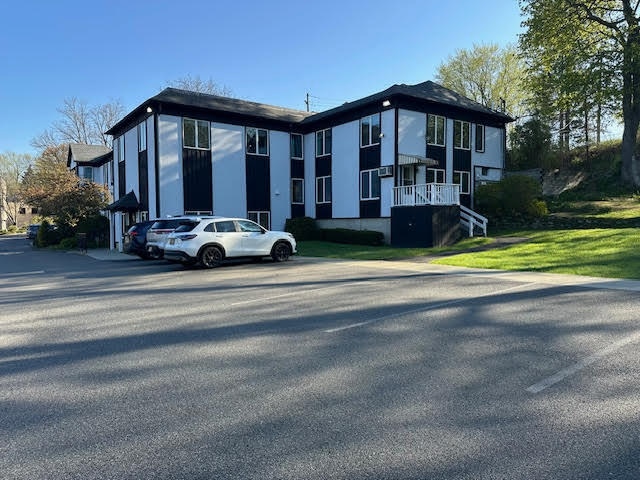 More Photos Of 515-527 Route 22, Pawling Loft Creative Space For Sale
