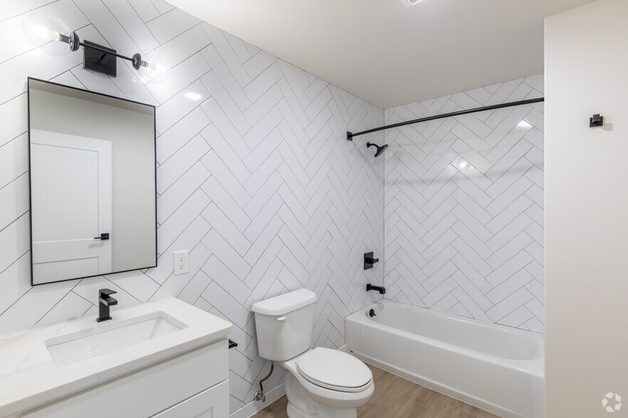 More Photos Of 57 Cannon St, Poughkeepsie Apartments For Lease